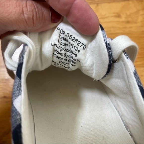 JCrew Navy and white Gingham Flat sneakers 8.5 - Picture 2 of 6